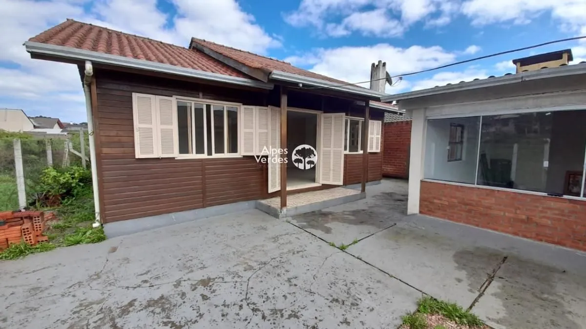 Imagem Casa com 2 quartos, 63,25m2, à venda em São Francisco de Paula, Centro