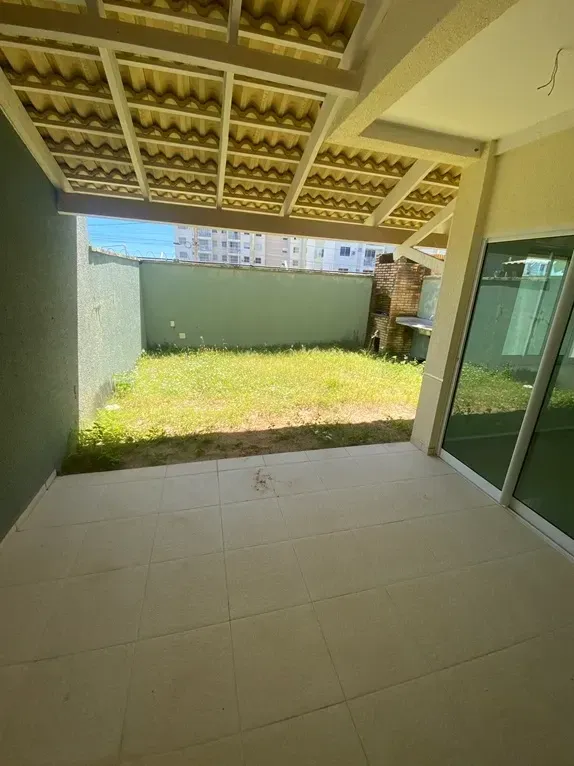 Imagem Casa de Condomínio com 3 Quartos à Venda, 117 m² em Praia do Futuro I - Fortaleza