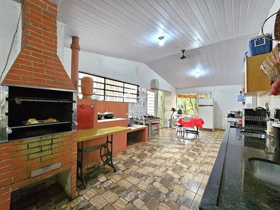 Imagem Sítio para Temporada no bairro Jardim Jóquei Clube - Ribeirão Preto, SP