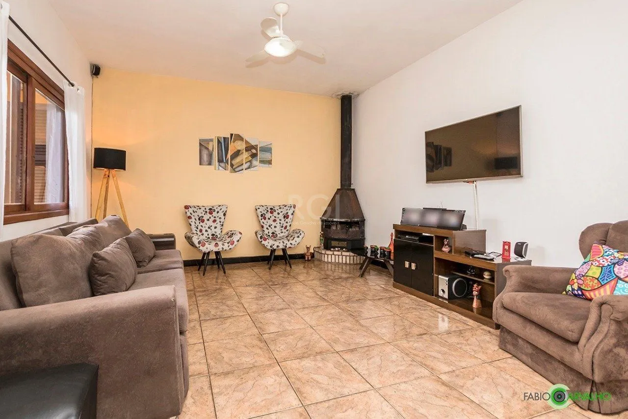 Imagem Casa para Venda - 168m², 3 dormitórios, sendo 1 suites, 3 vagas - Medianeira