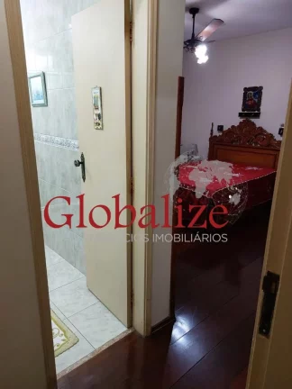 Imagem Apartamento à venda com 3 dormitórios e 1 vaga de garagem no bairro do Embaré em Santos