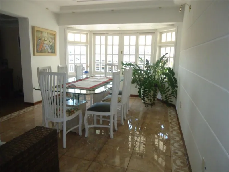 Imagem Imperdível oportunidade: Casa em condomínio de luxo na Colinas dos Álamos, Valinhos-SP - 3 quartos, 3 suítes, 540m².