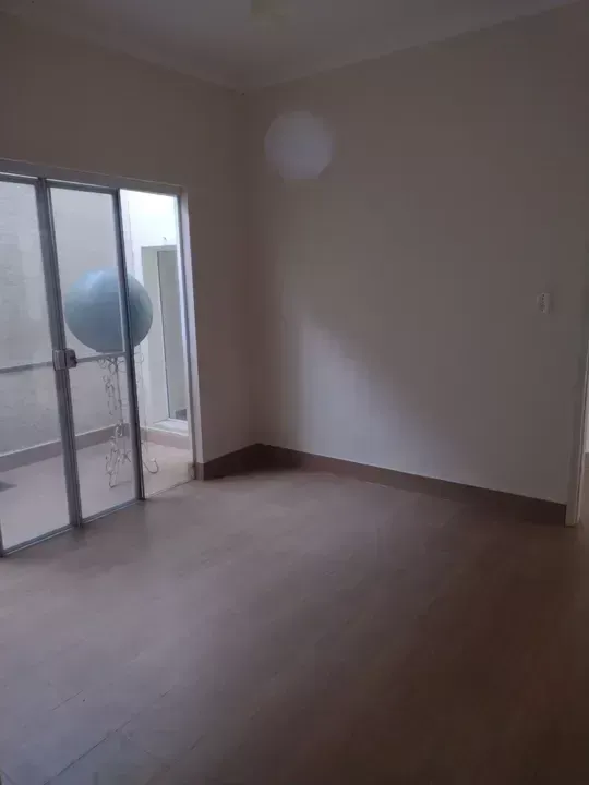 Imagem Casa à venda, Parque São Jorge, Taubaté, SP
