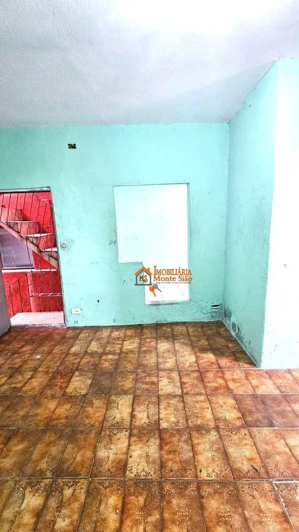 Imagem Sobrado com 6 dormitórios à venda, 355 m² por R$ 440.000,00 - Cidade Parque Alvorada - Guarulhos/SP