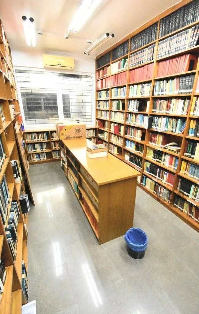 Imagem PRÉDIO - 319,00 m² - MENINO DEUS