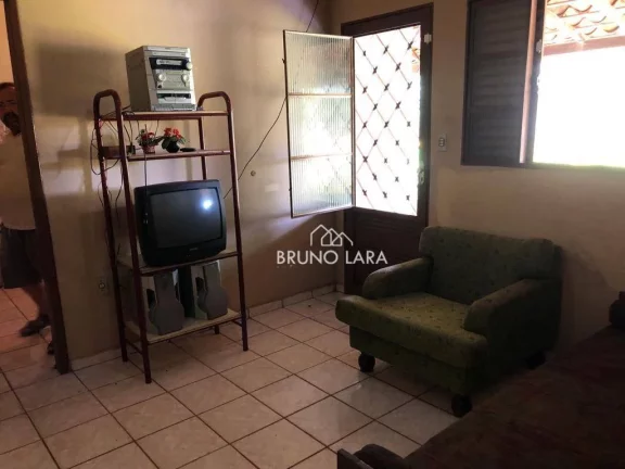 Imagem Sítio com 2 dormitórios à venda, 7000 m² por R$ 430.000,00 - Nossa Senhora da Paz - São Joaquim de Bicas/MG