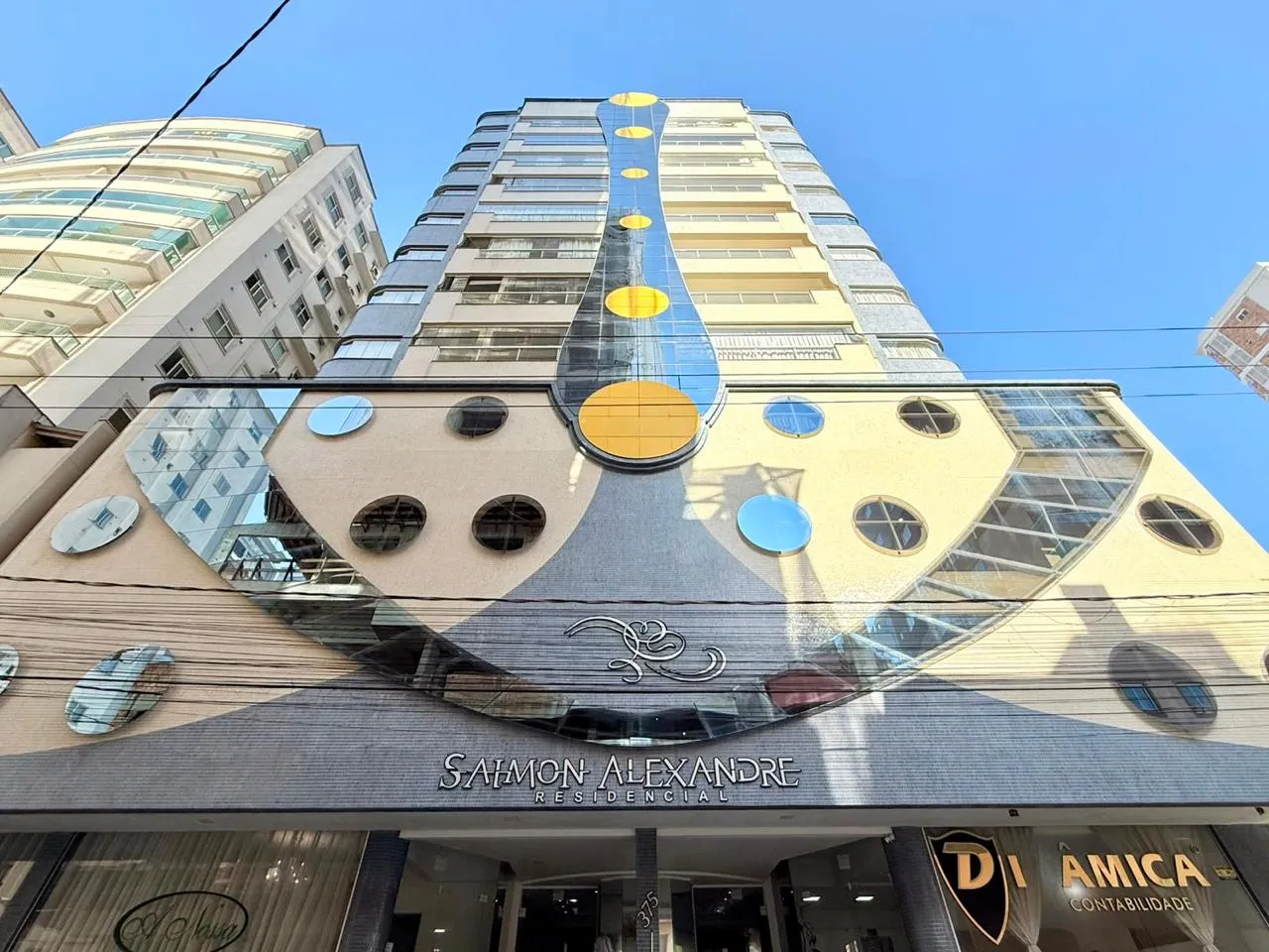 Foto do imóvel Apartamento à venda com 145.48m2 por R$ 1.390.000,00