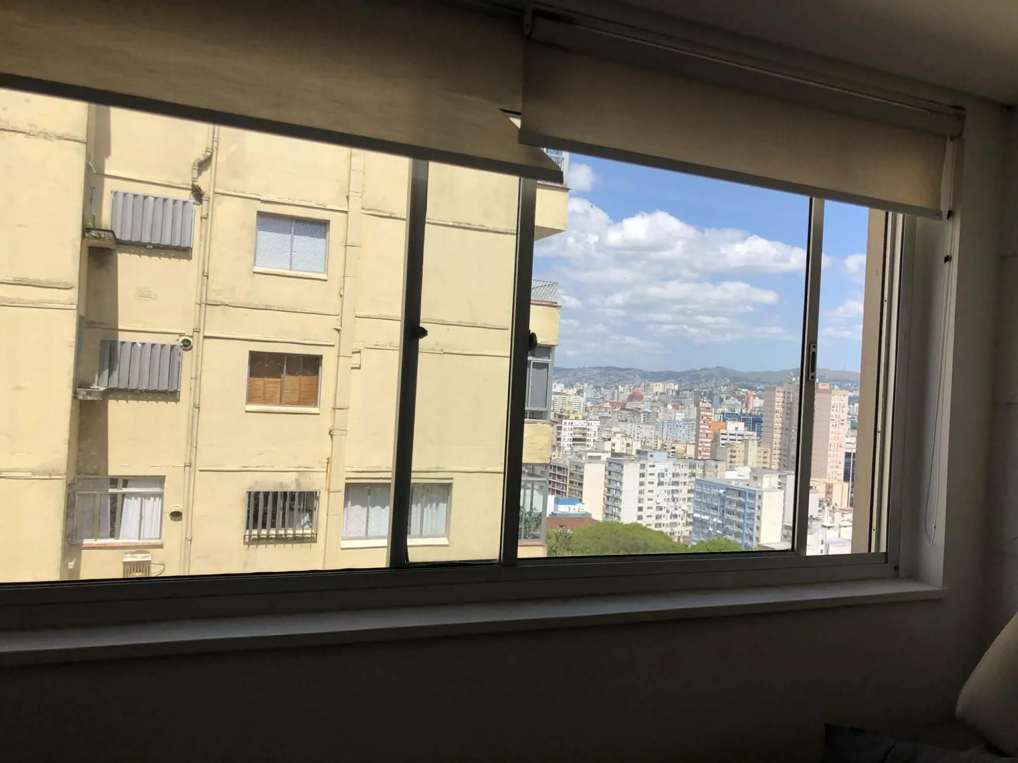 Imagem apartamento 01 dormitorio em frente Palacio Farroupilha
