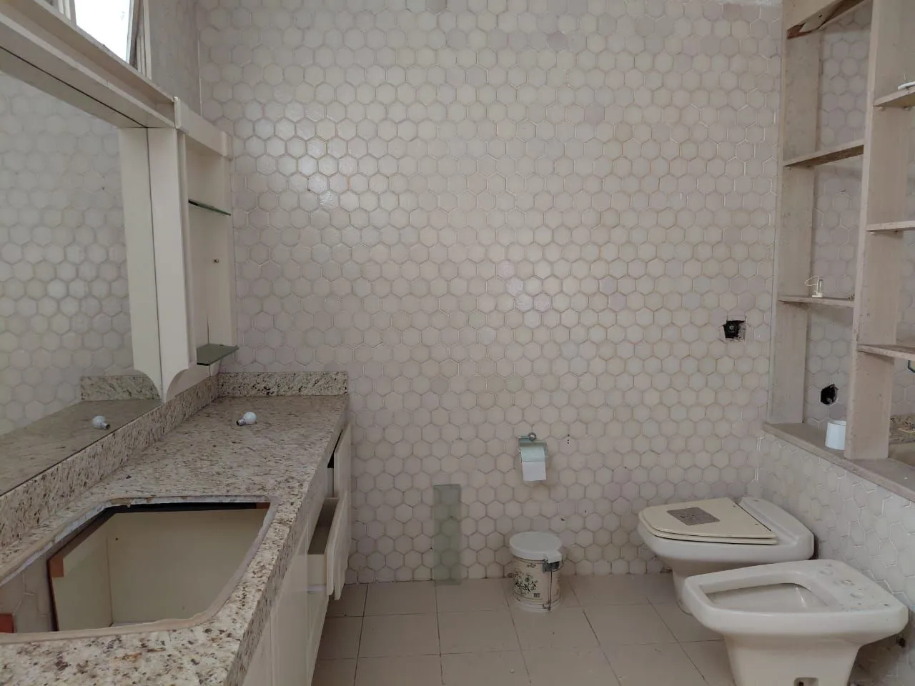 Imagem Ampla casa com pátio Bairro Teresópolis
