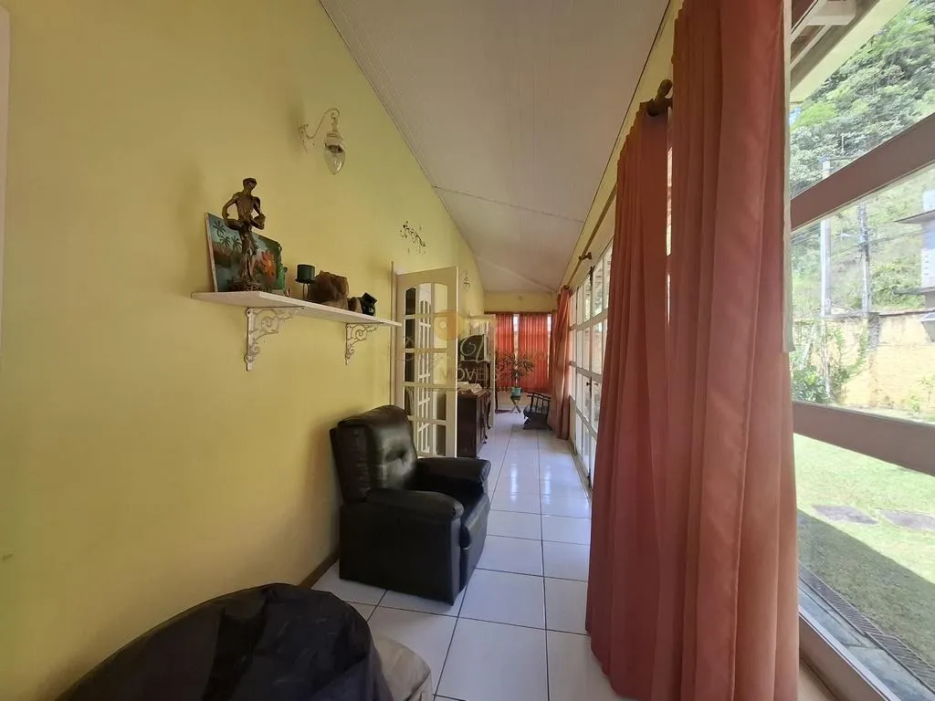 Imagem Casa para Venda em Teresópolis / RJ no bairro Três Córregos
