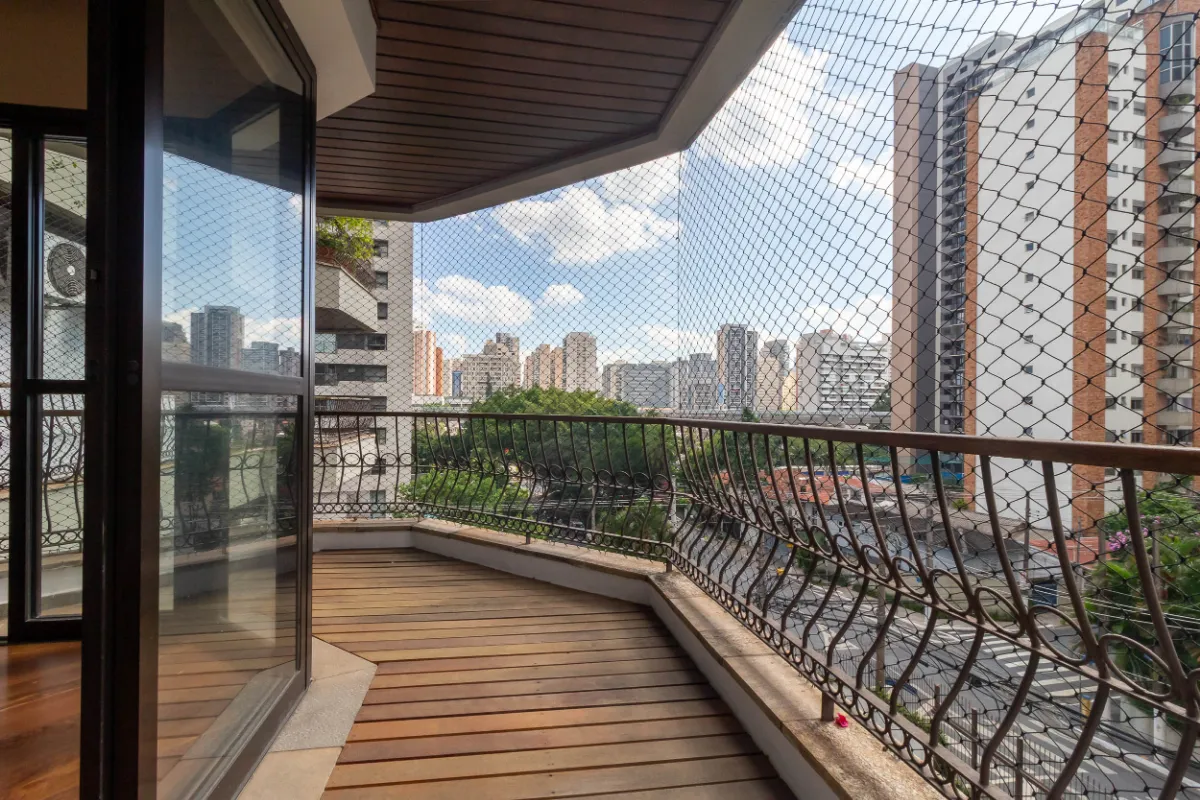 Imagem Apartamento para venda em Brooklin Paulista com 3 quartos, sendo 1 suíte, 159m2
