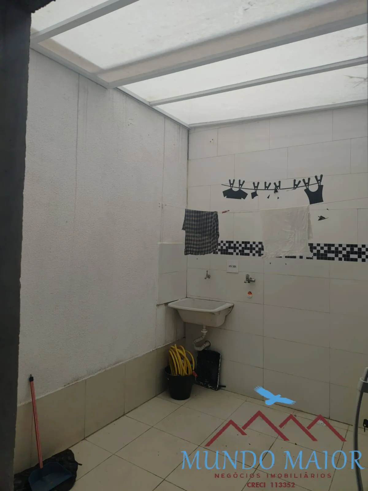 Imagem Apartamento 50m² S/Condominio Sacada no Jd. Santo Antônio - Santo André-SP