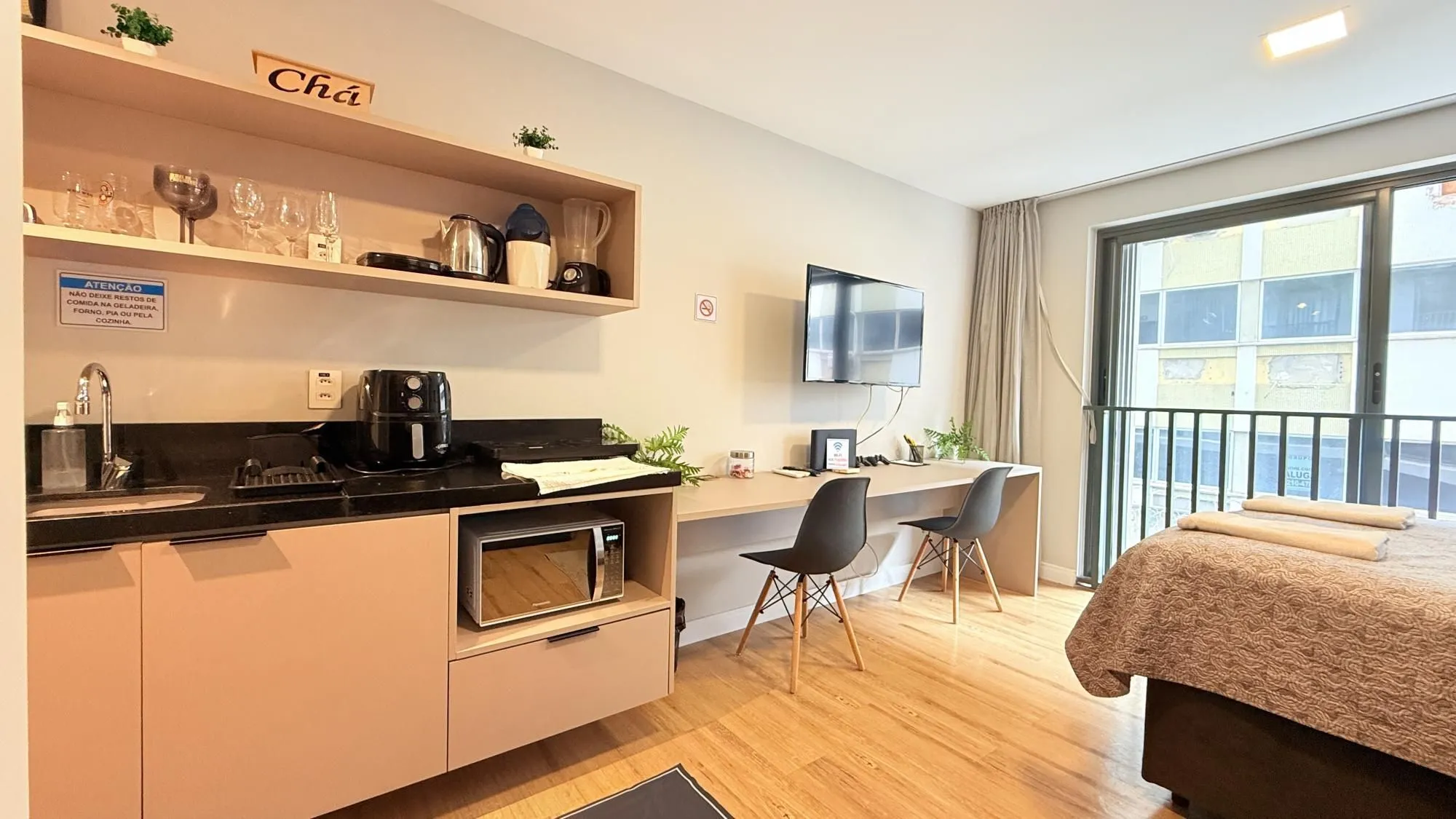 Imagem Excelente Apartamento à venda - R$588.800,00 - Bairro Auxiliadora / Porto Alegre -