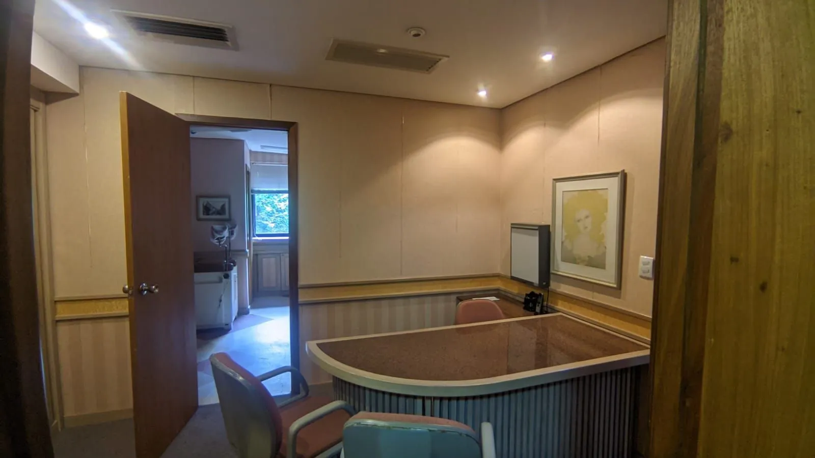 Imagem Conjunto comercial com 2 salas, prontas para atendimento, Moinhos de Vento