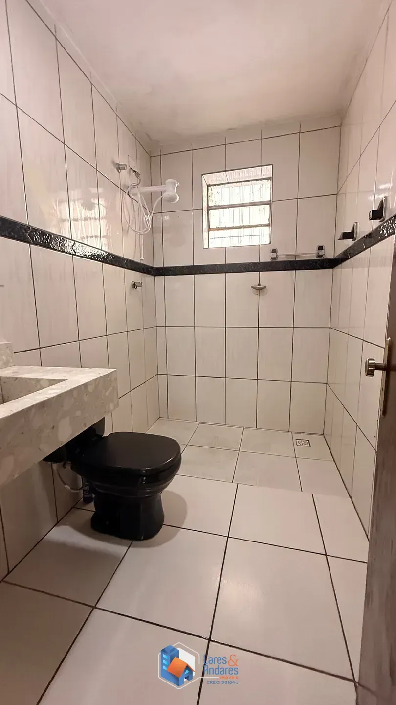 Imagem Casa para venda em Chácara Santa Maria com 4 quartos, sendo 1 suíte, 171m²
