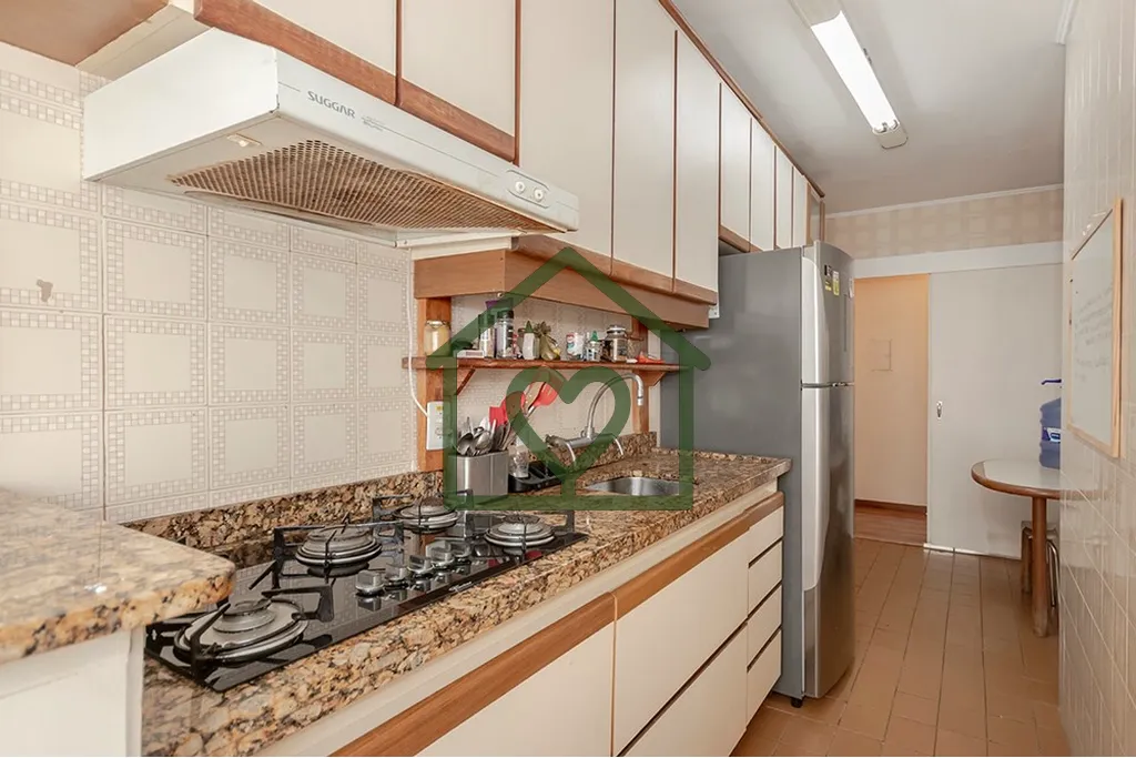 Imagem Apartamento com 74 m2 na região da Boa Vista em Porto Alegre, localizado no quarto andar de edifíc...