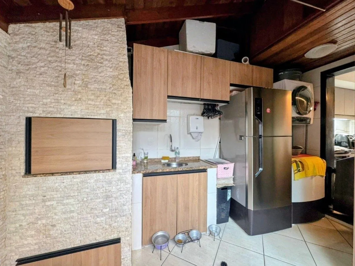 Imagem Casa Sobrado 3 Dormitórios no Condomínio Residencial Pontal de Acapulco