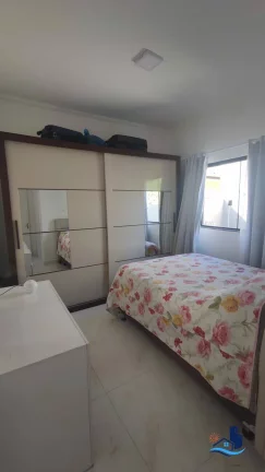 Imagem Casa Com 3 Quartos Sendo uma Suíte Pronta para Morar!!!