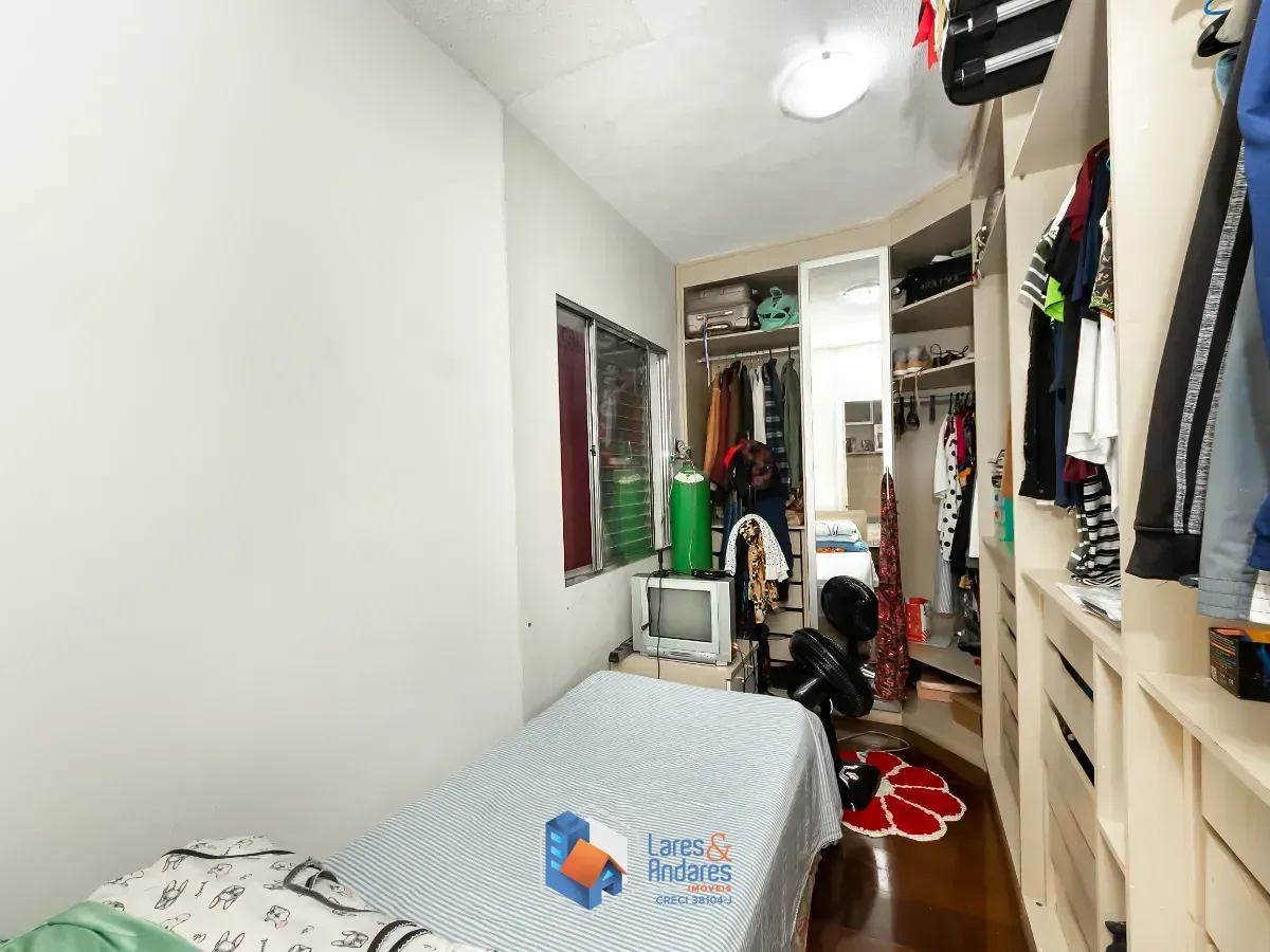 Imagem Casa para venda em Jardim Nosso Lar com 4 quartos, sendo 2 suítes, 250m²