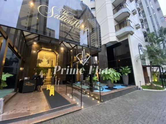 Imagem Flat disponível para locação no The Sutton House com 120m², 3 dormitórios e 2 vagas de garagem