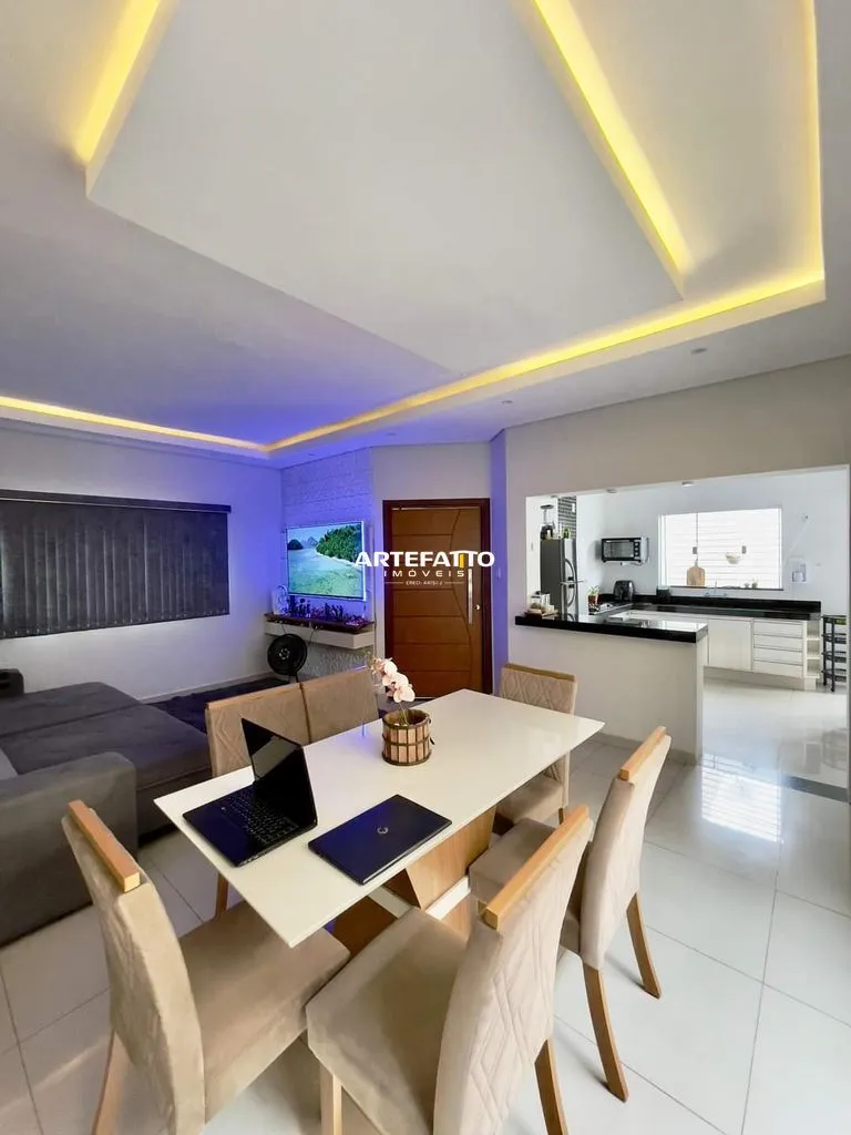 Foto do imóvel Casa com 3 dormitórios em Franca/SP em Rua Ivone Barbosa Gilberti