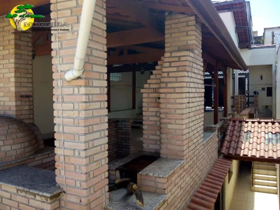 Imagem CASA C/ 3 DORMS, 2 SUITES E 2 VAGAS NO LAUZANE PTA EM RUA SEM SAÍDA