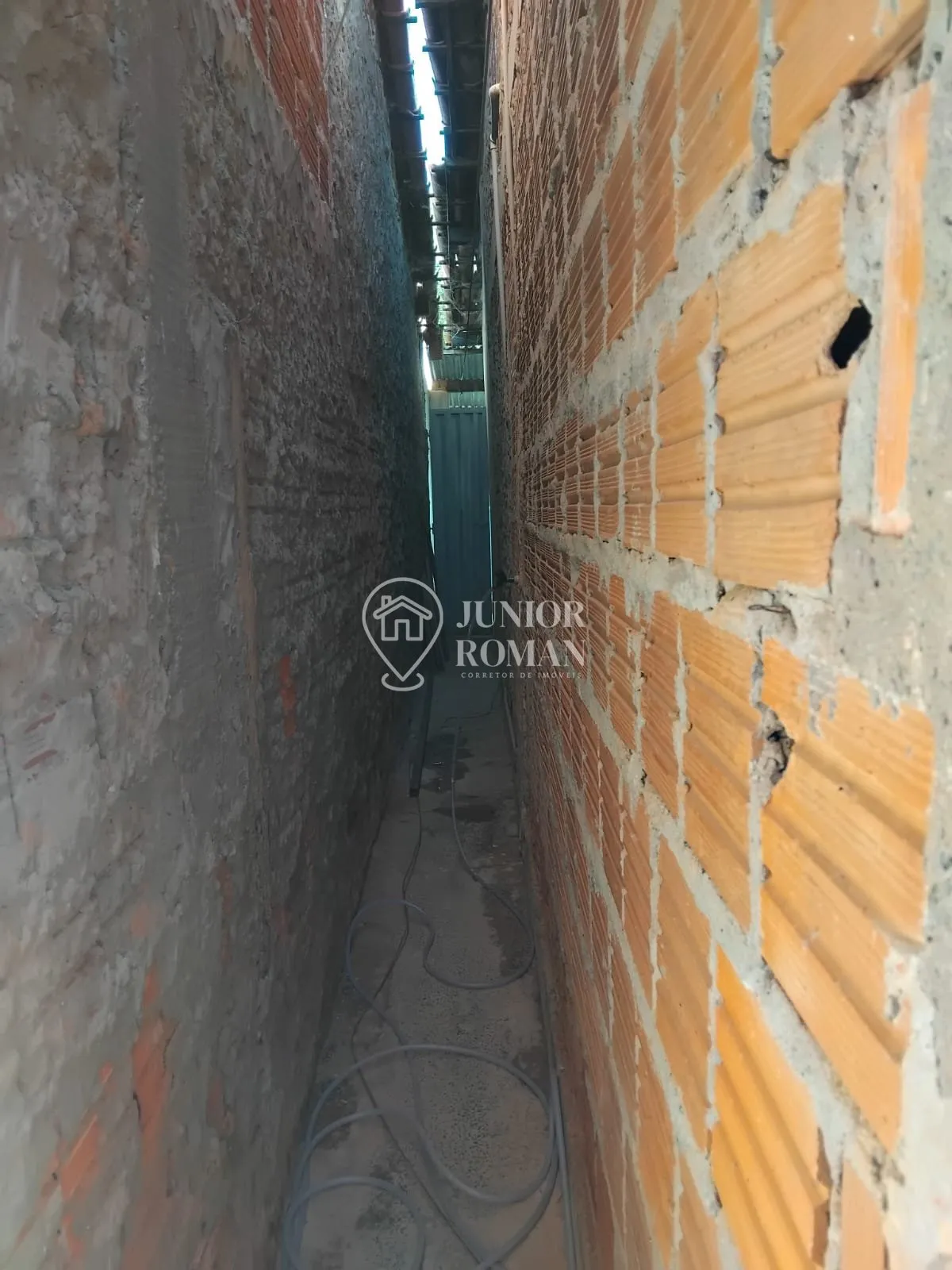 Imagem CASA 3 DORM NO BAIRRO BURITIS 1 - BARREIRAS/BA