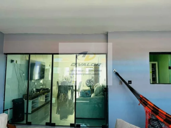 Imagem Vendo Casa em excelente localização com 131m², 02 Quartos (sendo 01 suíte), 01 Vaga