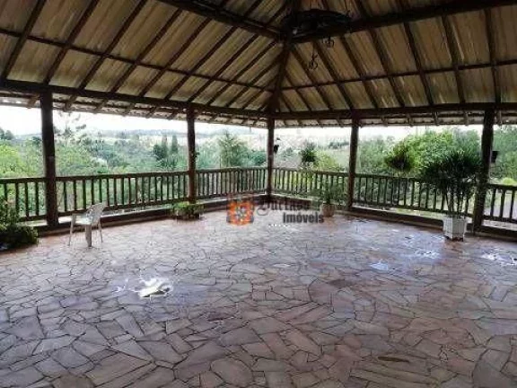 Imagem Chácara com 7 dormitórios à venda, 15000 m² por R$ 2.350.000,00 - Monterrey - Louveira/SP