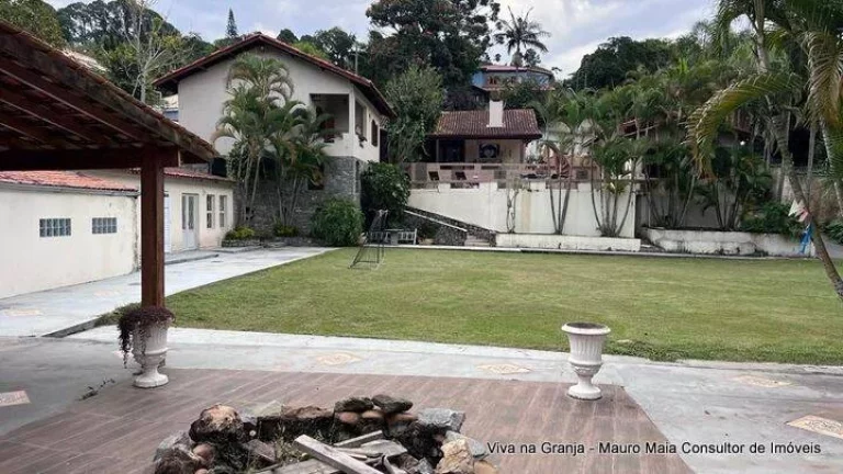Imagem Casa completa 580m2 em 2500 m² - 4 dorm - Lazer completo - Granja Viana