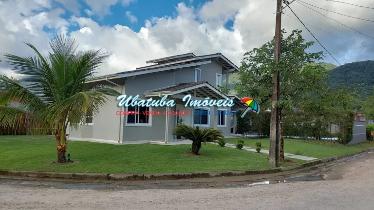 Imagem Linda Casa Cond. Fechado - Bairro Horto
