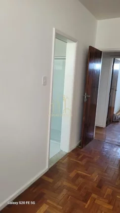 Imagem Apartamento amplo e bem localizado com quatro quartos a venda na Barra