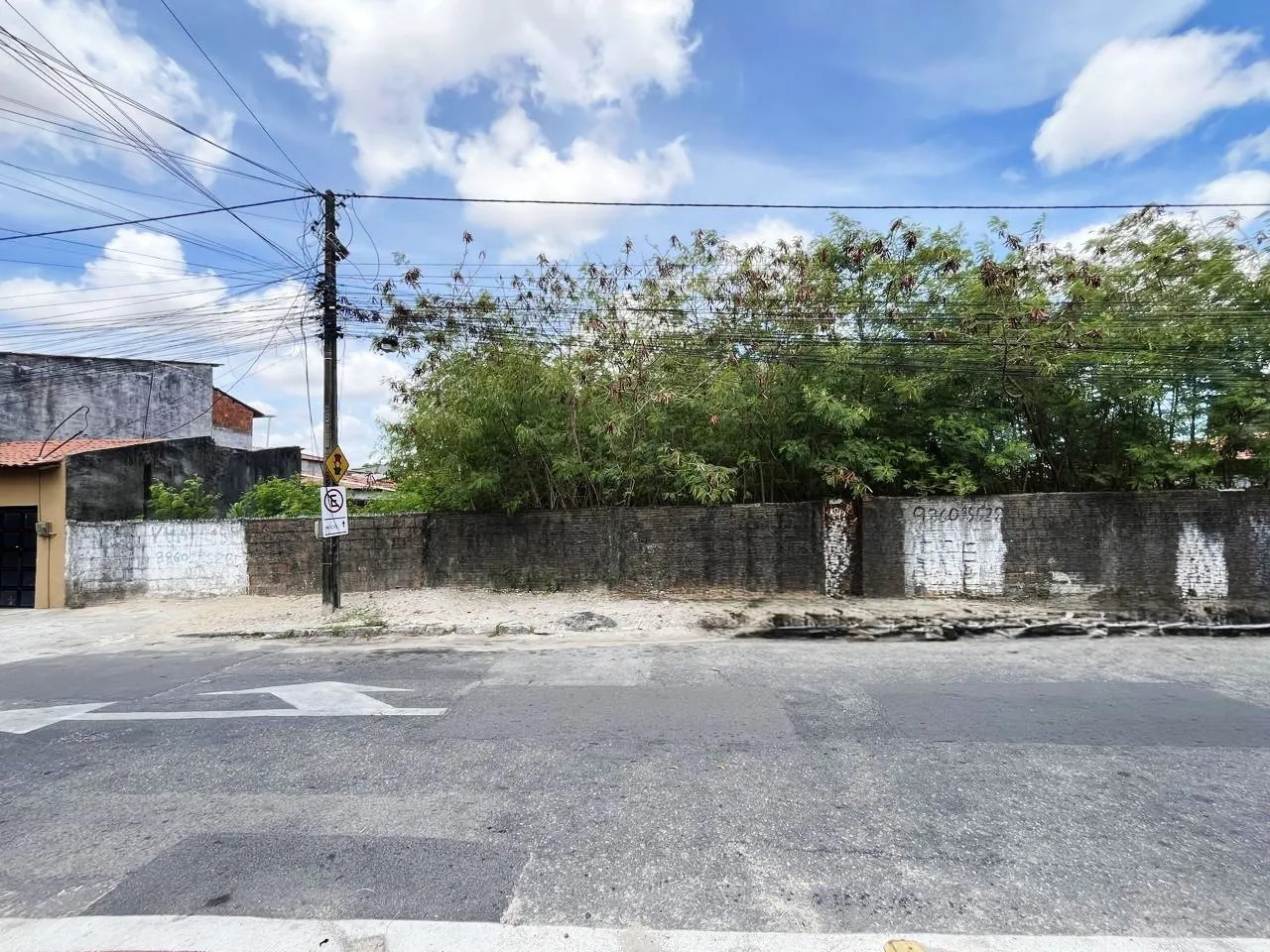 Imagem Terreno para Venda em Fortaleza, Henrique Jorge