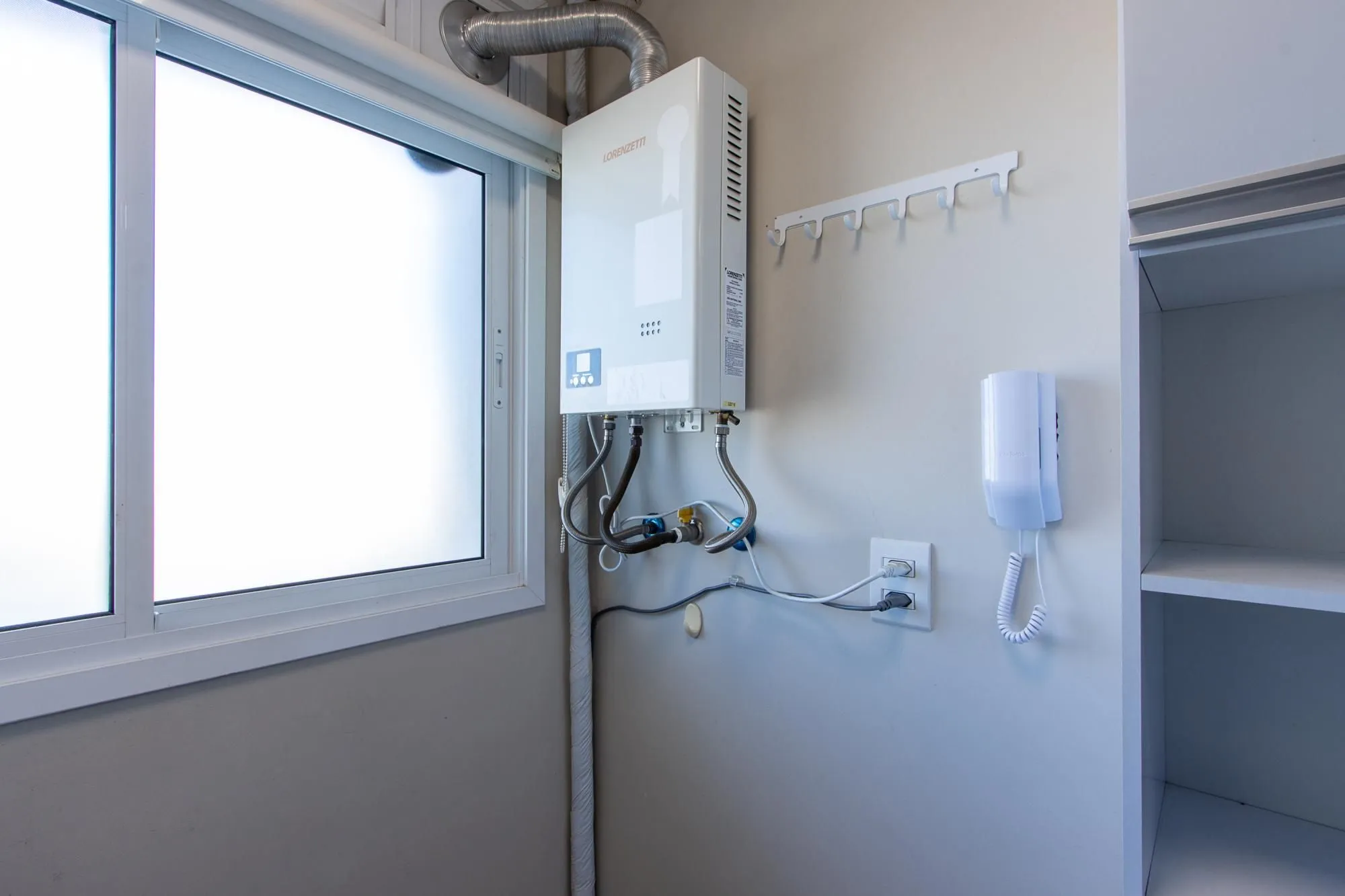 Imagem Apartamento com 2 dormitórios e 60m² à venda no bairro Tristeza