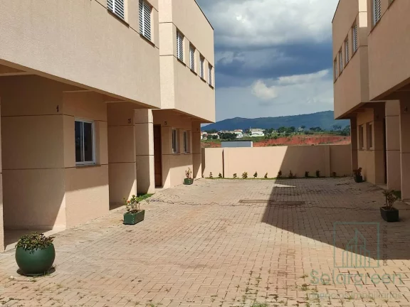Imagem Casa 3 Dormitórios, 1 Suíte, 2 vagas R$430.000,00 Jd. das Cerejeiras