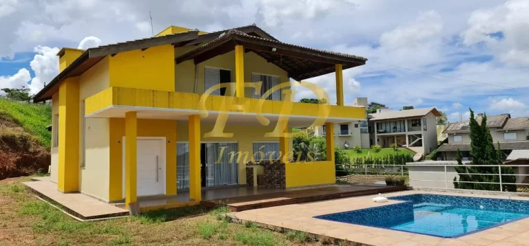 Foto do imóvel Aconchegante Casa em Condomínio Fechado.