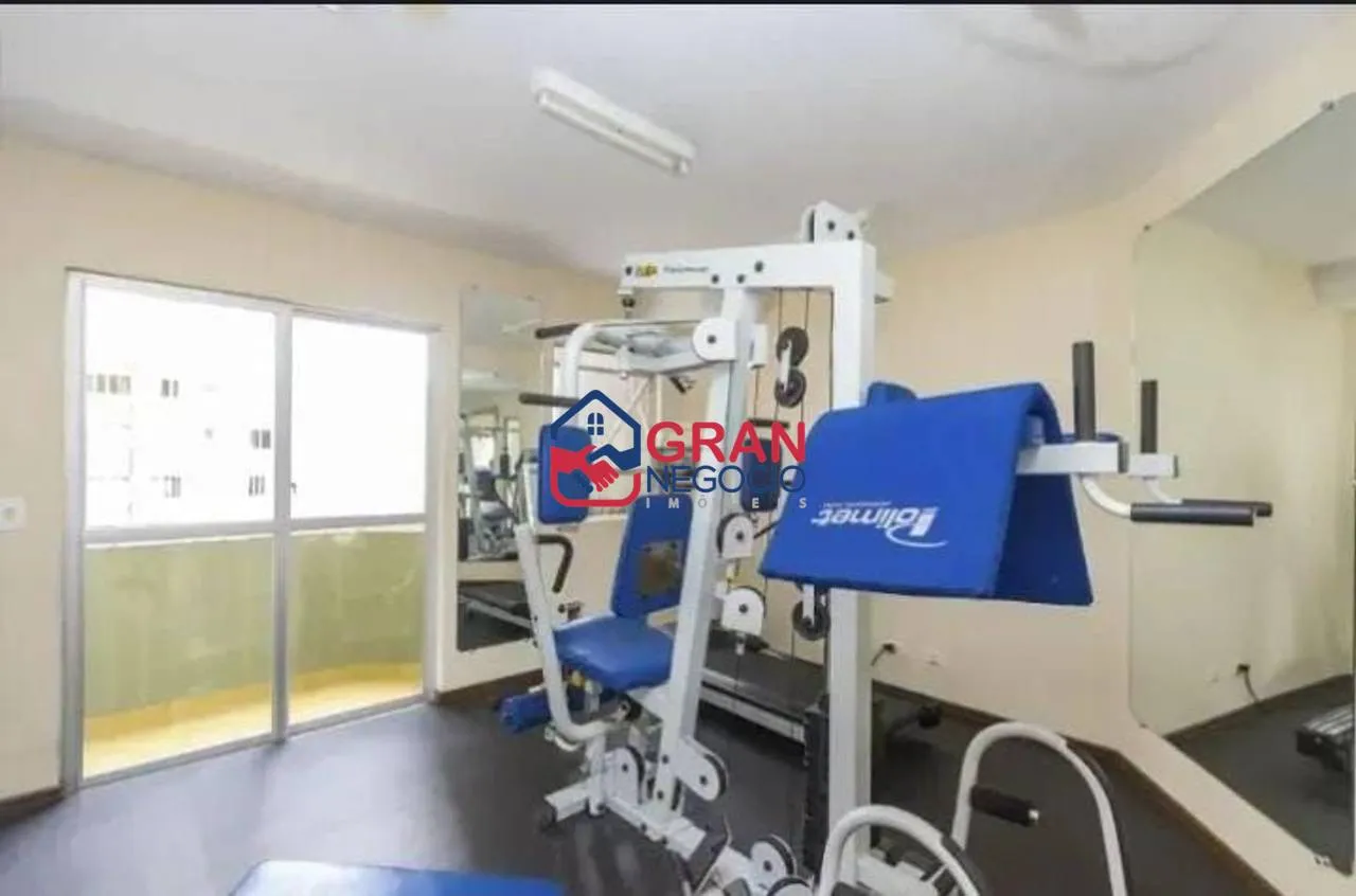 Imagem Apartamento com 1 dormitório para alugar, 50 m² por R$ 2.865,00/mês - Centro - Curitiba/PR