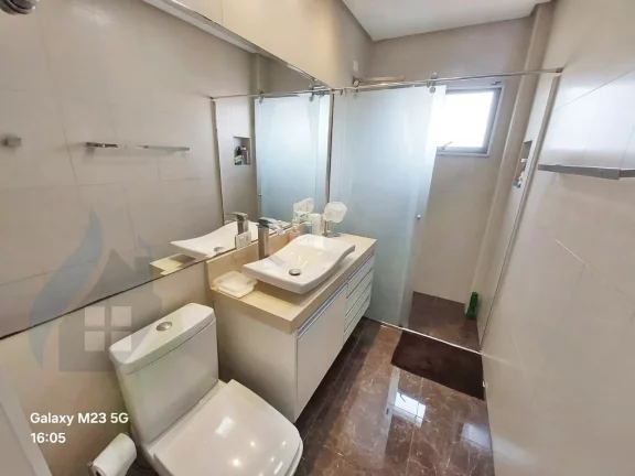Imagem Apartamento Lindo, Reformado, 2 dorms, 1 banheiro, 1 vaga coberta