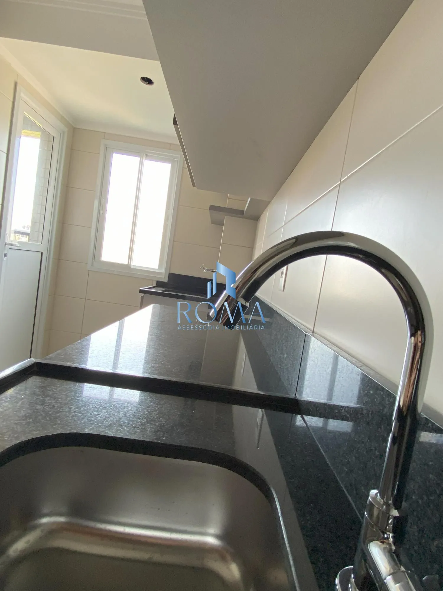 Imagem APARTAMENTO SEMI MOBILIADO