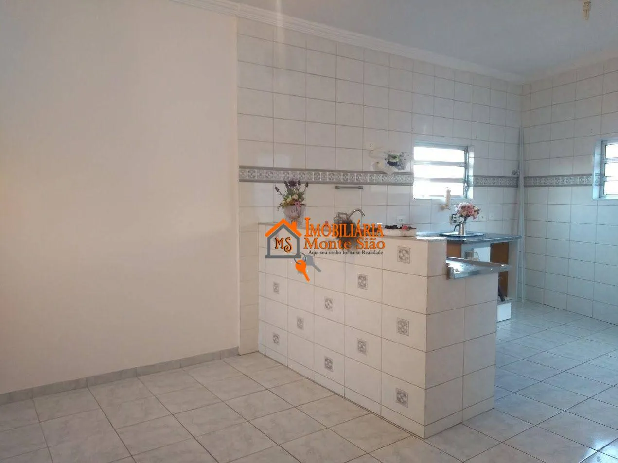 Imagem Casa com 3 dormitórios, 198 m² - venda por R$ 895.000,00 ou aluguel por R$ 7.000,00/mês - Jardim Santa Clara - Guarulhos/SP