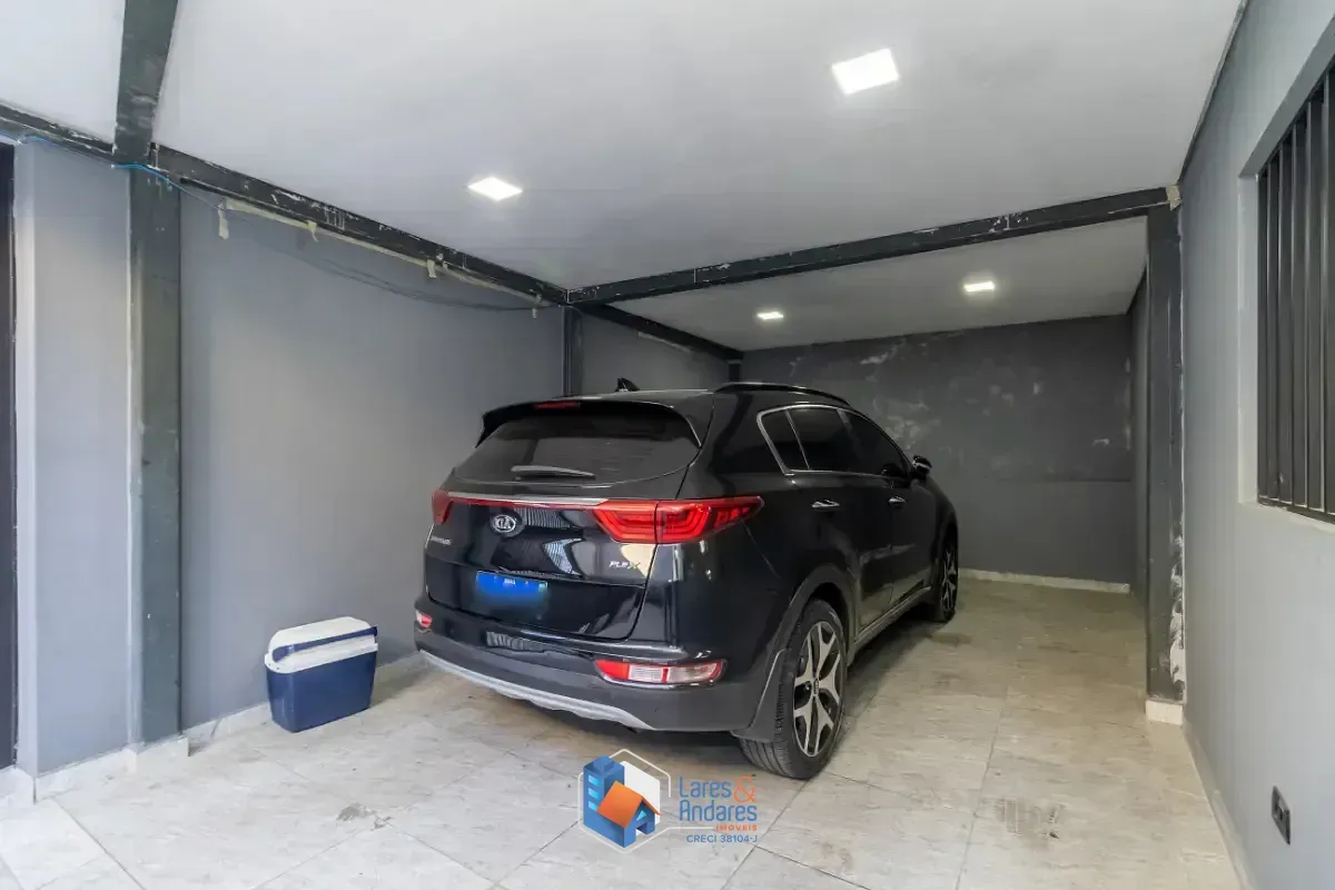 Imagem Sobrado para venda em Piqueri com 3 quartos, sendo 1 suíte, 307m²