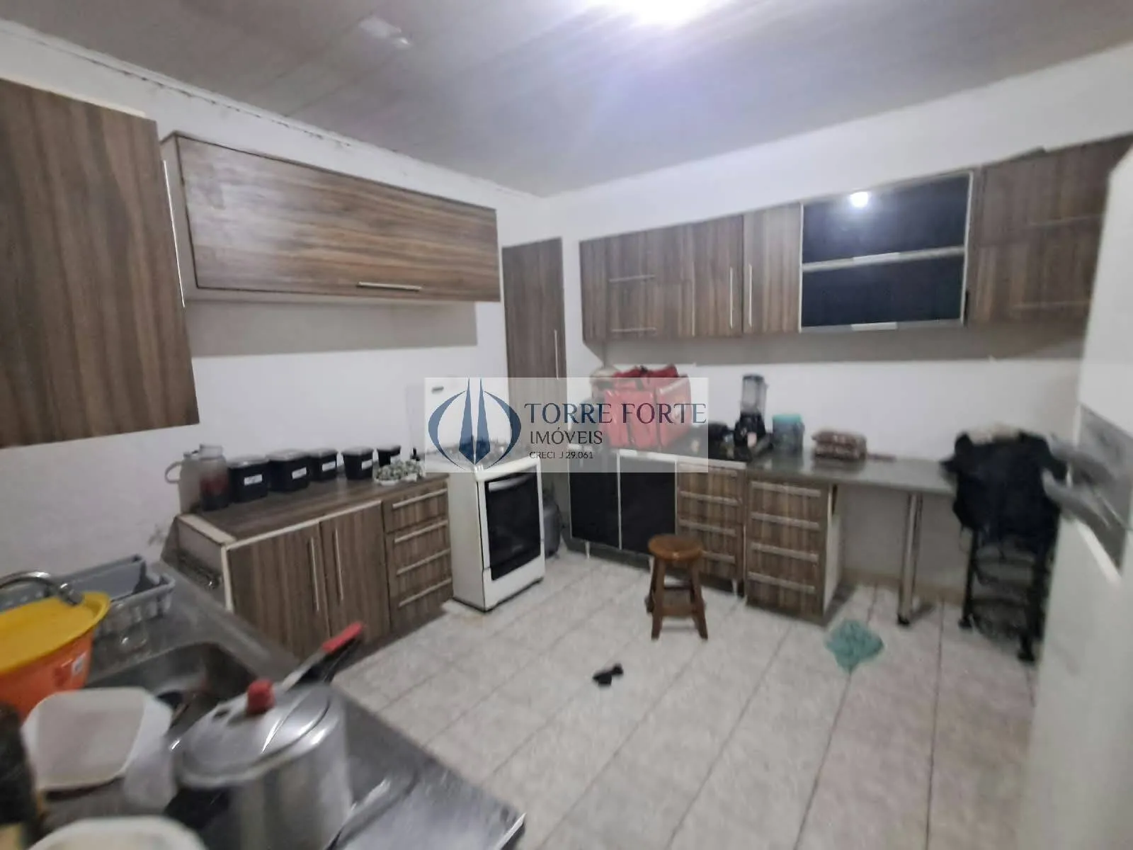 Imagem Terreno com 2 casas
