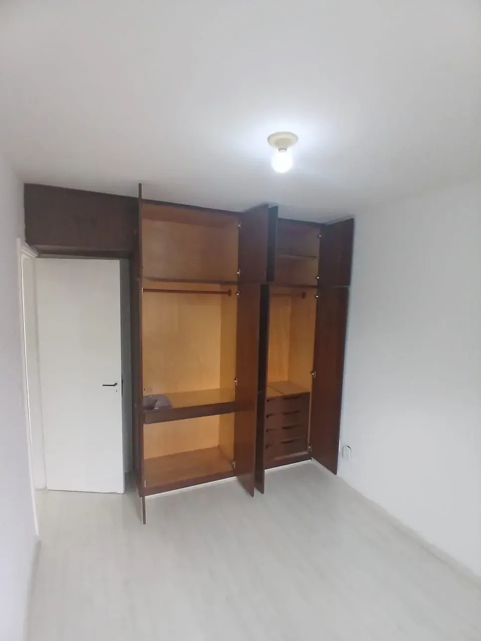 Imagem Apartamento com 2 Quartos à Venda, 48 m² em  - 