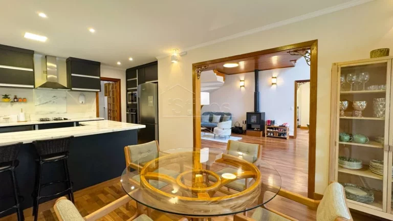 Imagem Casa de Condomínio em Campos do Jordão
