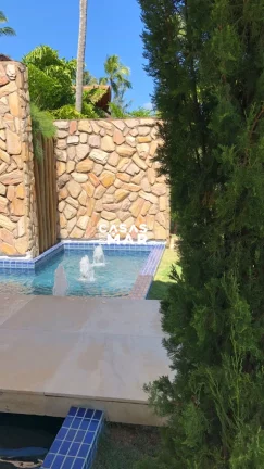 Imagem Residência de Luxo à Beira-Mar em Mamucabinhas-PE: 6 Quartos, 5 Suítes, 4 Salas e 7 Banheiros em 600m² de Pura Elegância!
