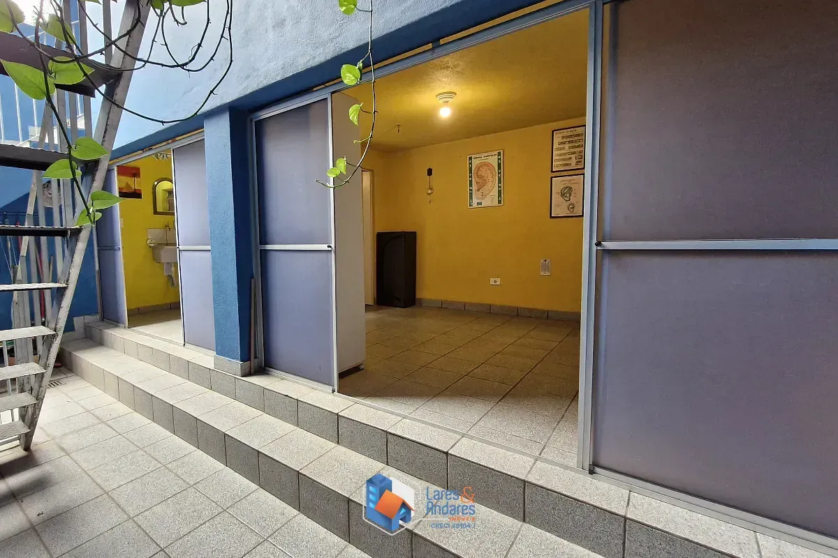 Imagem Sobrado para venda em Vila Mazzei com 3 quartos, sendo 1 suíte, 250m²