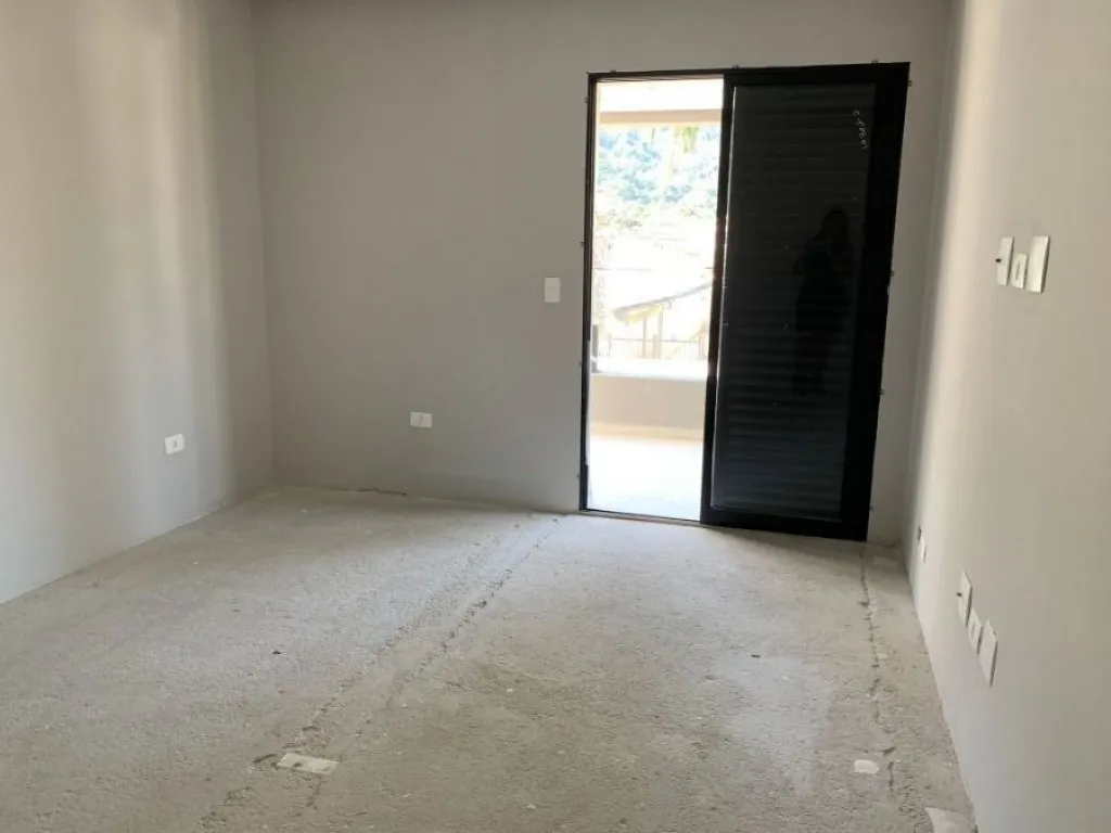 Imagem CASA COM 525,00 m² - CANTO DO FORTE - PRAIA GRANDE SP