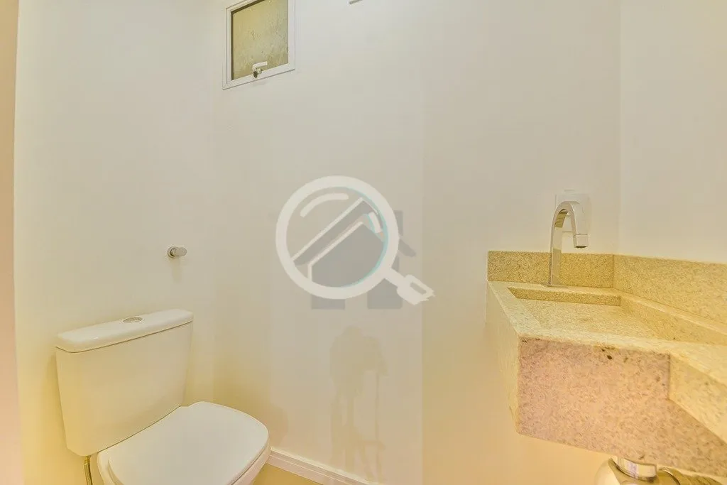 Imagem Apartamento finamente reformado em alto padrão com 2 dormitórios e 1 vaga de garagem no Bom Fim. L...