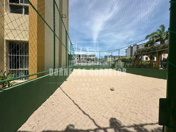 Imagem APTO TÉRREO COM 2 QUARTOS, SALA 2 AMBIENTES E MERCADO NO CONDOMÍNIO | ACEITA FINANCIAMENTO.