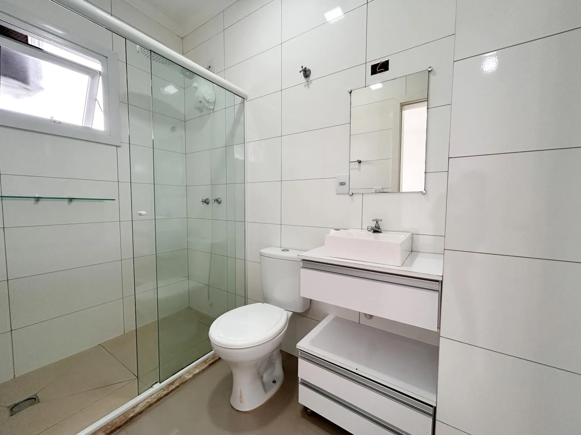 Imagem SOBRADO BAIRRO IGARA - CANOAS